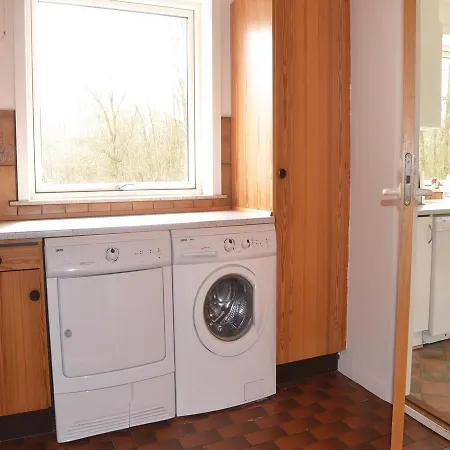 Three-bedroom Holiday In Semesterbostad